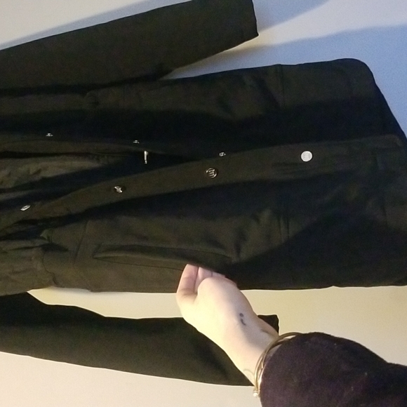 Ivanka Trump Black Long Coat /Jacket. Decently warm coat - Picture 7 of 11